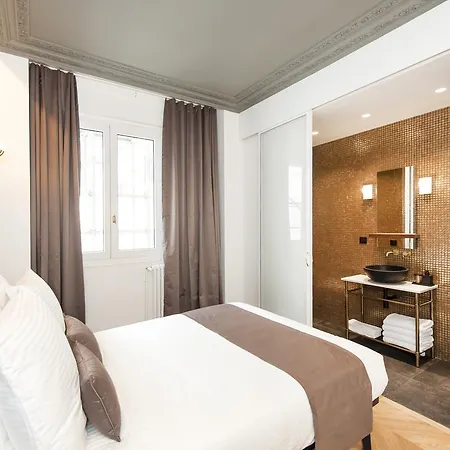 Champs Elysees - Lincoln Apartment Paris