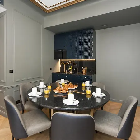 Apartment Champs Elysees - Lincoln *